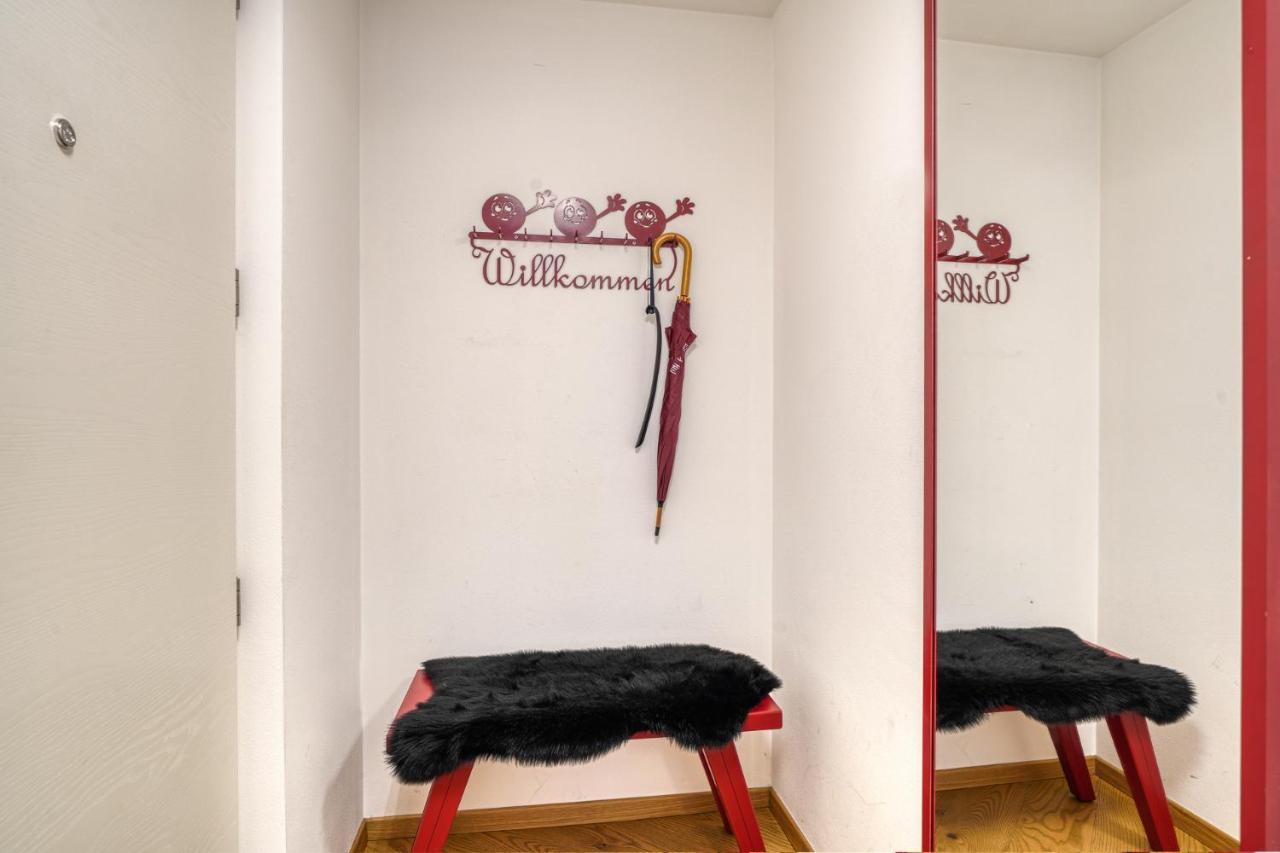 Ferienwohnung Im Zentrum Naturns Exteriör bild