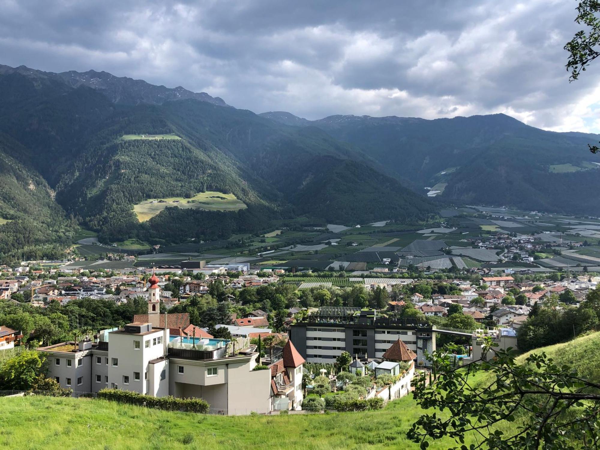 Ferienwohnung Im Zentrum Naturns Exteriör bild