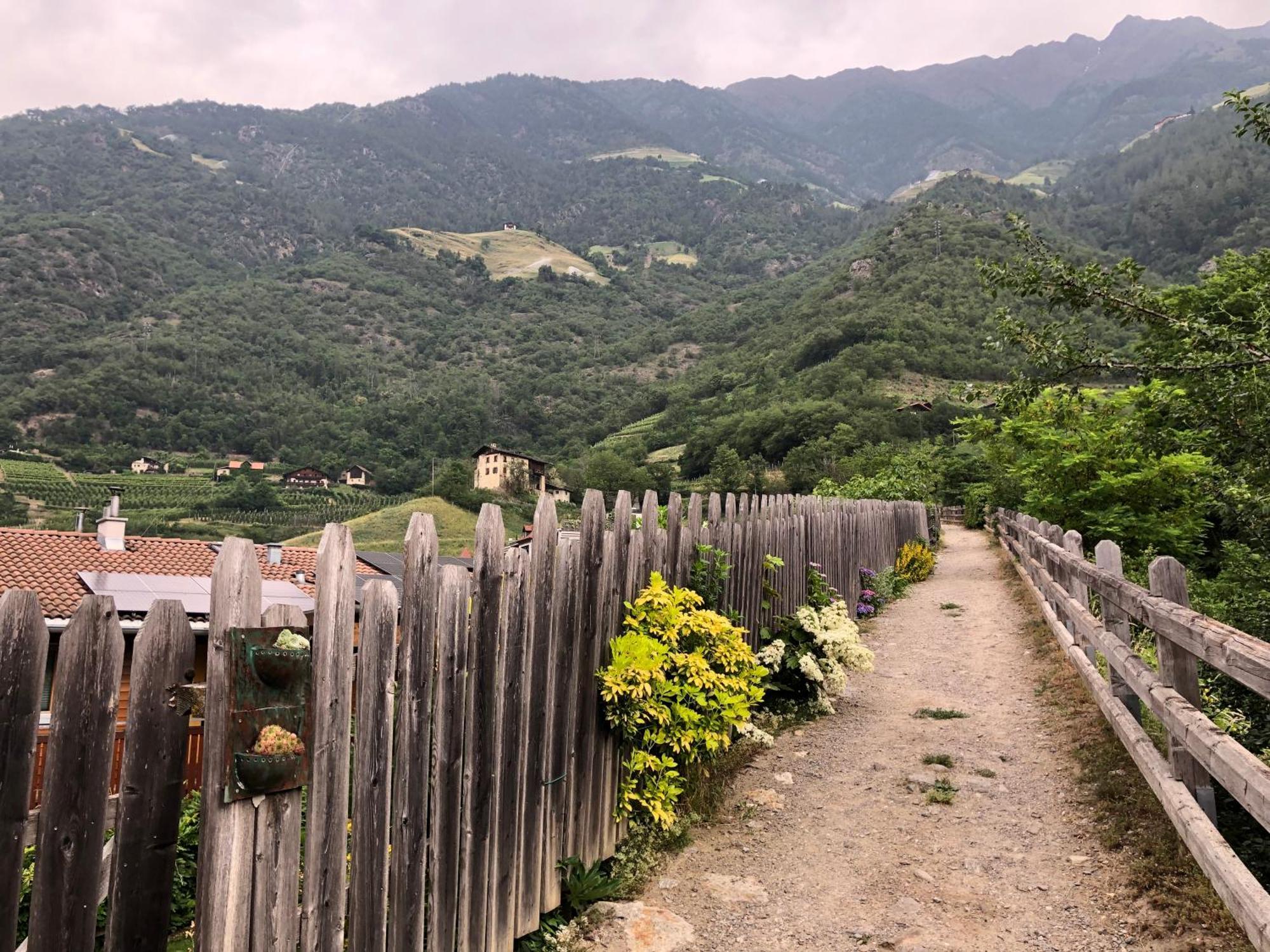 Ferienwohnung Im Zentrum Naturns Exteriör bild